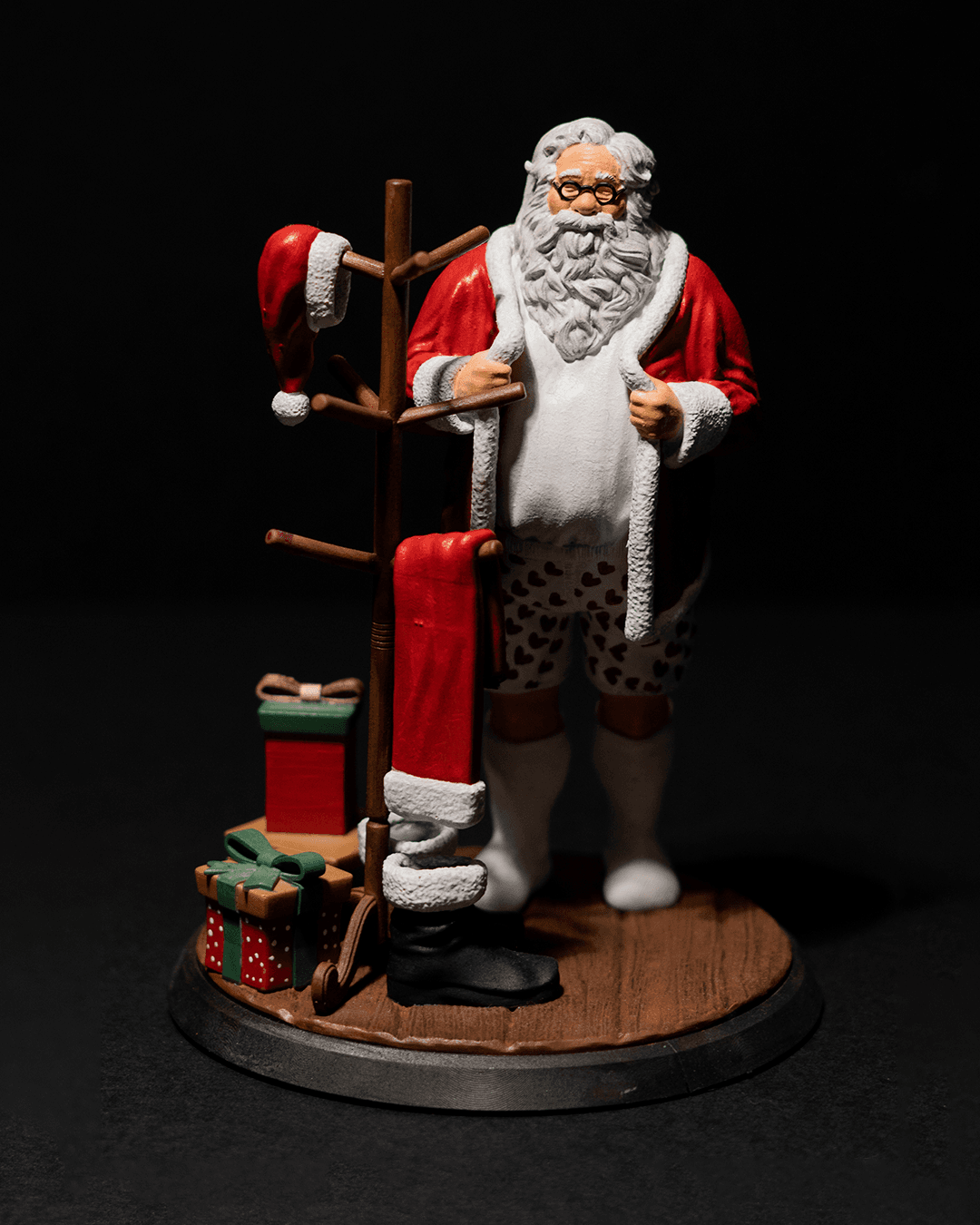 Resin Santa Claus Getting Ready